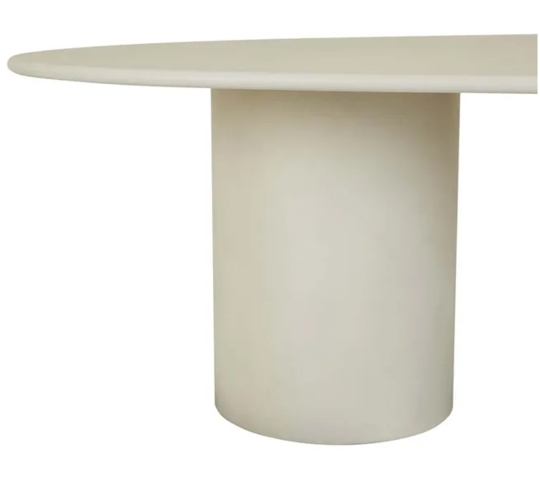 Petra Curve Dining Table image 1